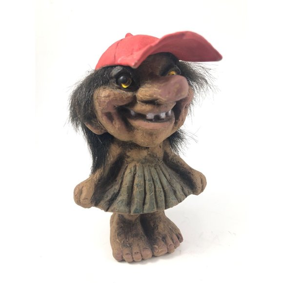 Nyfoam Lady Troll with Ball Cap - Picture 1 of 7